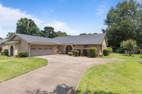 3913 Marie Cook Dr, Montgomery, AL, 36109-1613 | Card Image
