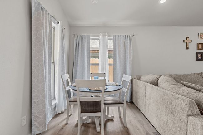 2021 Escalara St, House other with 4 bedrooms, 2 bathrooms and 2 parking in Midland TX | Image 9