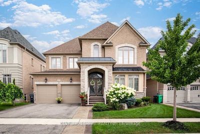 36 Ivanhoe Crt, House other with 4 bedrooms, 5 bathrooms and 6 parking in Brampton ON | Image 2