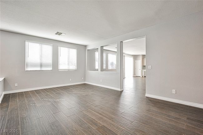 5575 Cresent Valley St, House other with 4 bedrooms, 2 bathrooms and null parking in Las Vegas NV | Image 10