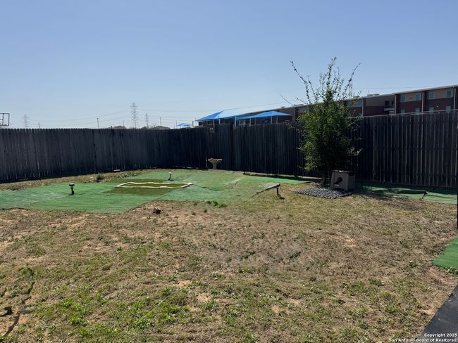 5015 Everett Loop, House other with 3 bedrooms, 2 bathrooms and null parking in Converse TX | Image 20