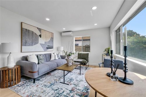 2305 Sesmas St, Duarte, CA, 91010 | Card Image