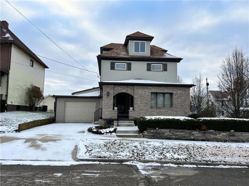 1302 Huron Ave, New Castle, PA, 16101-4435 | Card Image