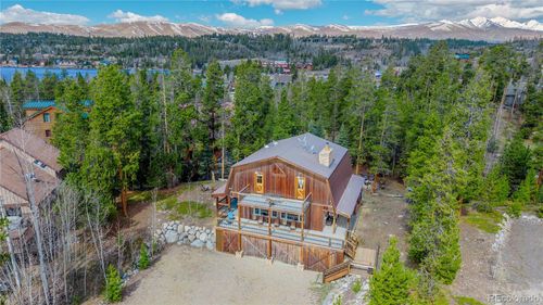 901 Tallaqua Dr, Grand Lake, CO, 80447-5487 | Card Image