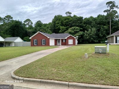 238 Long Pine Drive, House other with 3 bedrooms, 2 bathrooms and null parking in Leesburg GA | Image 1