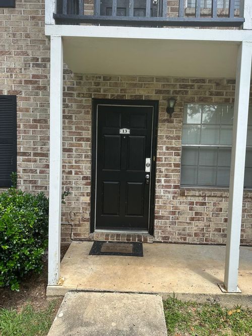 apt-13-324 S Lipona Rd, TALLAHASSEE, FL, 32304-4072 | Card Image