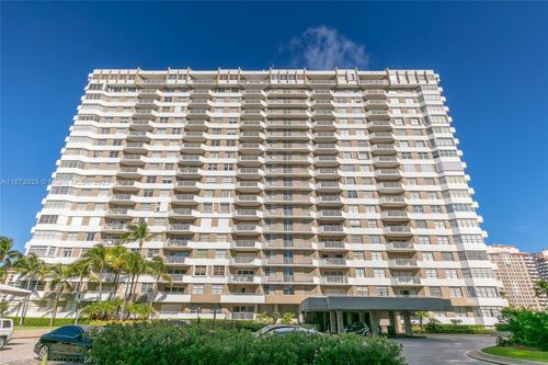 apt-22l-1980 S Ocean Dr, Hallandale Beach, FL, 33009-5939 | Card Image