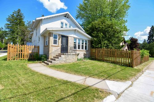 101 Union St, Stevens Point, WI, 54481-1760 | Card Image