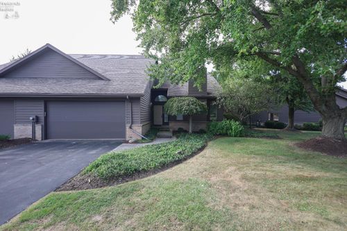 2320 Quail Hollow Ln, Sandusky, OH, 44870-6083 | Card Image