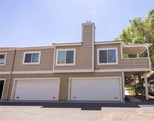 e-31371 The Old Rd, Castaic, CA, 91384-4220 | Card Image