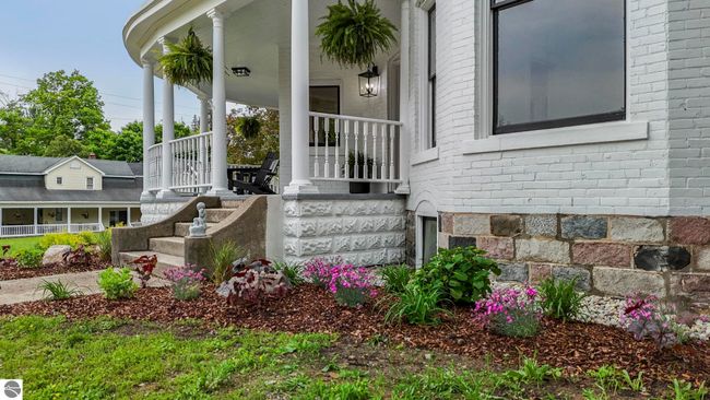 503 N Bridge St, House other with 4 bedrooms, 3 bathrooms and null parking in Bellaire MI | Image 6