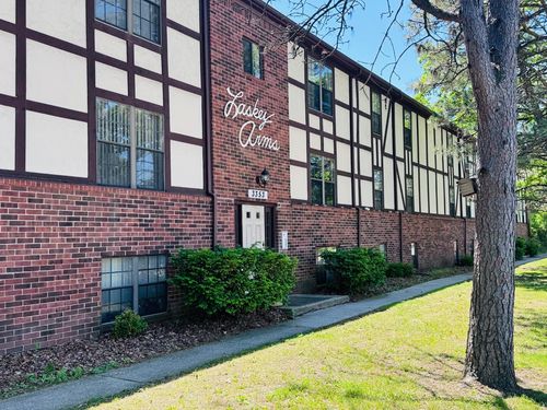 23-3353 Laskey, Toledo, OH, 43623 | Card Image