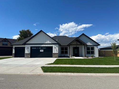 172 W Monture Rdg, Kalispell, MT, 59901-6887 | Card Image