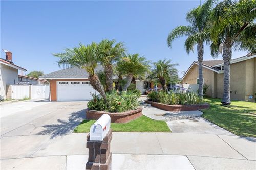 9909 Merced River Ave, Fountain Valley, CA, 92708-2923 | Card Image