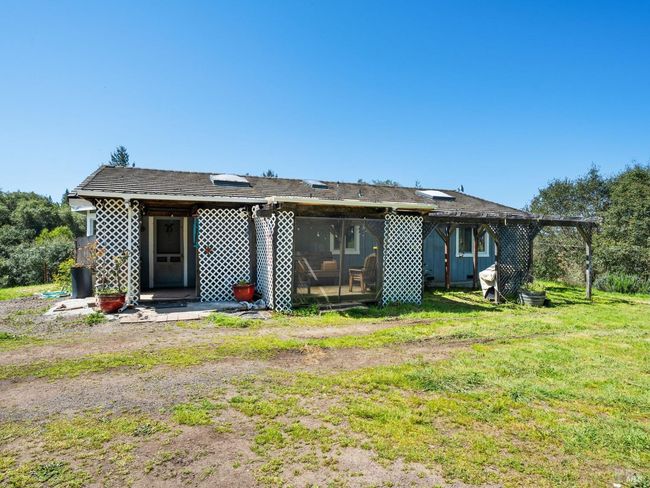 1550 Guntley Rd, House other with 3 bedrooms, 2 bathrooms and 4 parking in Philo CA | Image 9