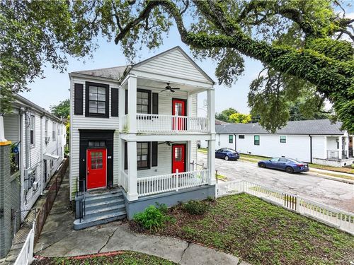 3633 35 Franklin Avenue, New Orleans, LA, 70122 | Card Image