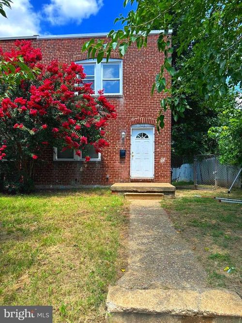 920 Stoll St, BALTIMORE, MD, 21225-2447 | Card Image