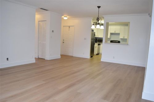 12244-12244 Royal Palm Blvd, Coral Springs, FL, 33065-3287 | Card Image