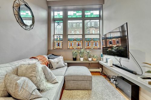apt-1-70 Clarendon St, Boston, MA, 02116-6070 | Card Image