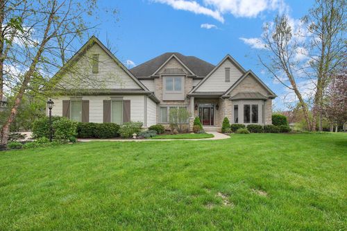 1551 Riverwood Ln, Powell, OH, 43065-6103 | Card Image