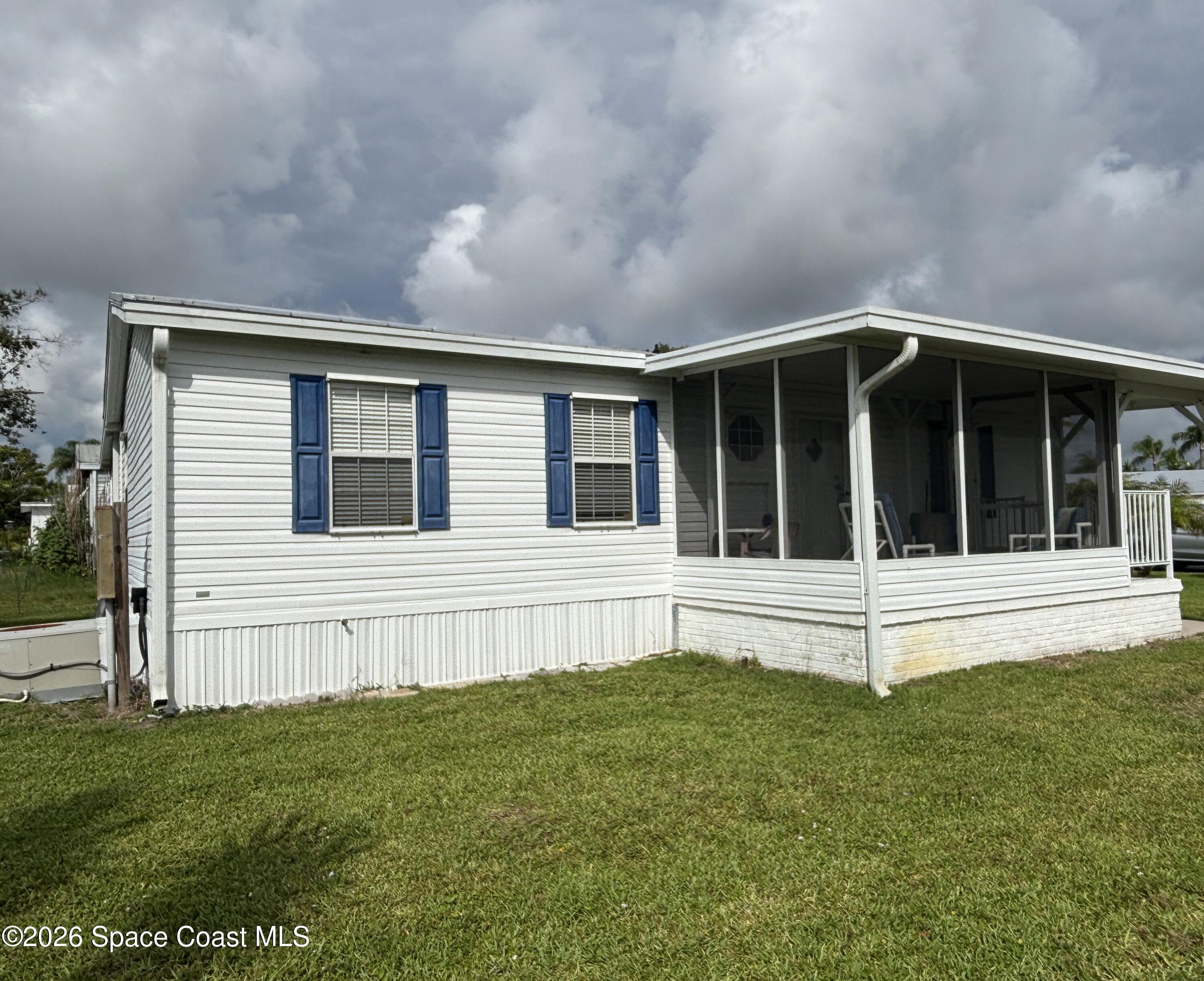Residential in Sebastian 3