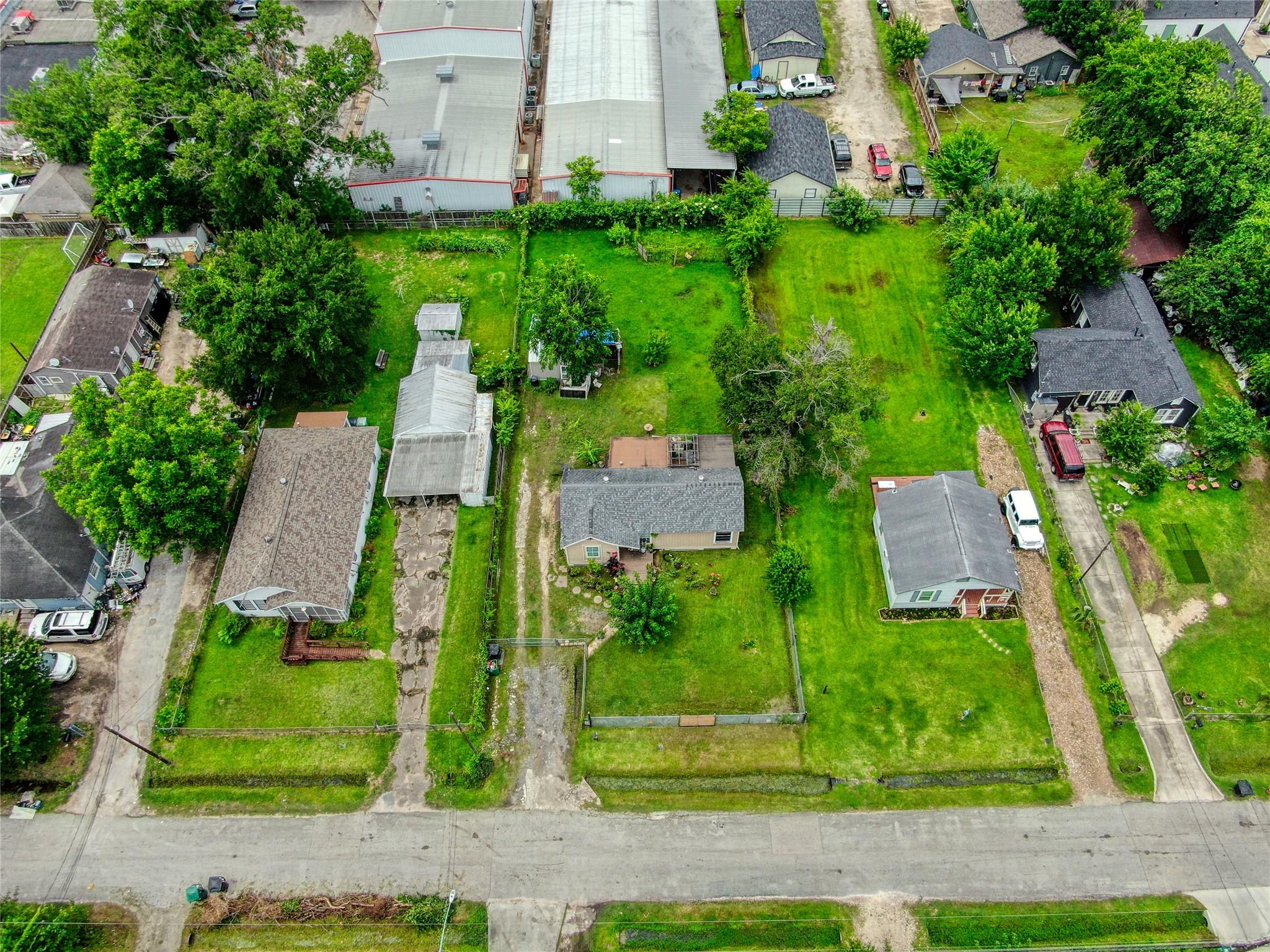 Land in Houston 2