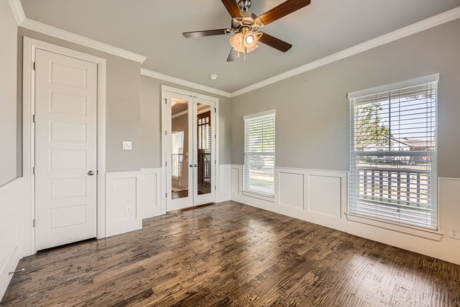 Office First Floor! | Image 12