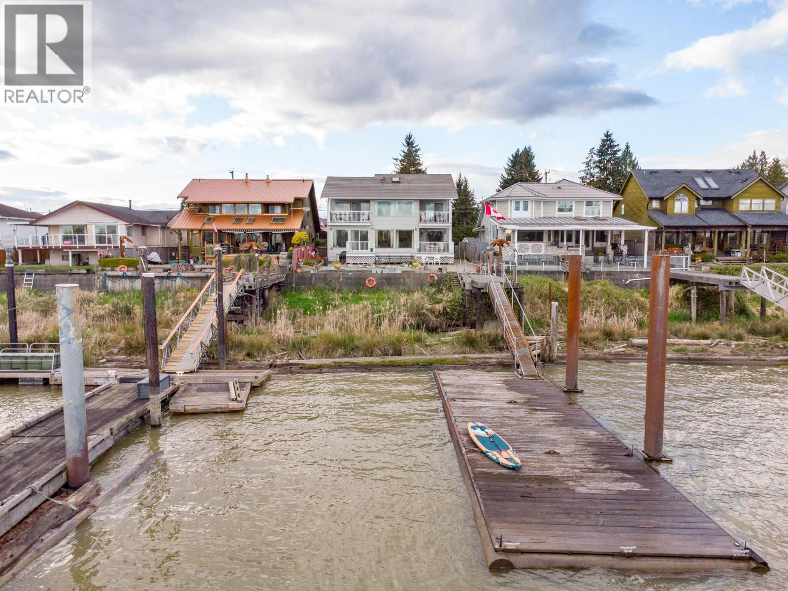 Residential in Maple Ridge 3