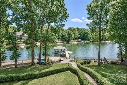 113 Tinker Pl, Troutman, NC, 28166-8680 | Card Image
