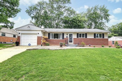 4617 Hastings Dr, Kettering, OH, 45440-1813 | Card Image