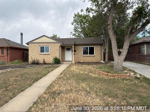 3290 Magnolia St, Denver, CO, 80207-2201 | Card Image
