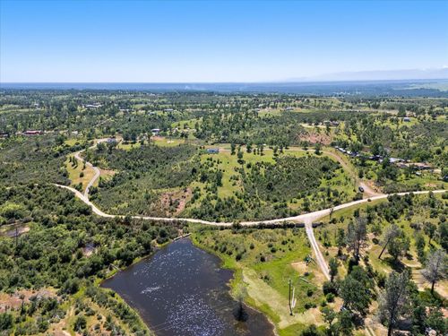 14055 Marsha Way, Igo, CA, 96047-9728 | Card Image