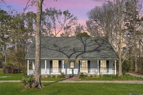 45026 Robin Trail Rd, Saint Amant, LA, 70774-3122 | Card Image