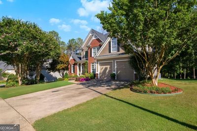 1157 Bentwater Drive, House other with 4 bedrooms, 2 bathrooms and 4 parking in Acworth GA | Image 2