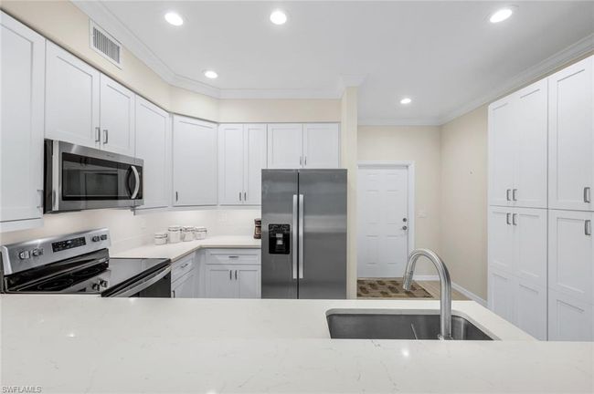 UNIT-106 - 1137 Winding Pines Cir, Condo with 3 bedrooms, 2 bathrooms and 1 parking in CAPE CORAL FL | Image 9