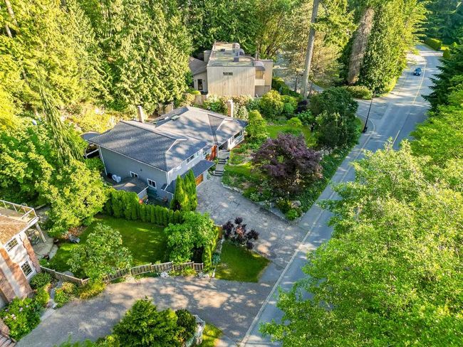 Aerial view of property and surrounding area | Image 27