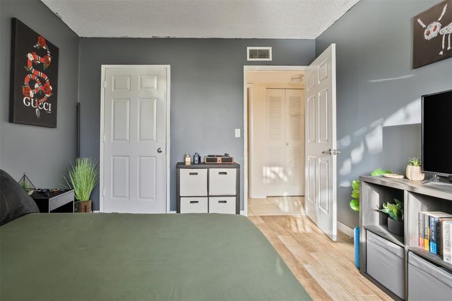 APT-310 - 2620 S University Dr, Condo with 3 bedrooms, 2 bathrooms and null parking in Davie FL | Image 9