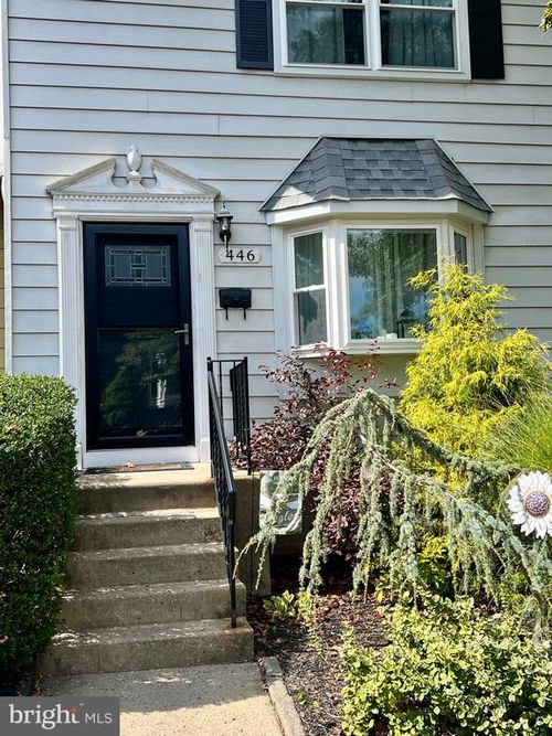 446 N Mount Vernon Cir, BENSALEM, PA, 19020-8207 | Card Image