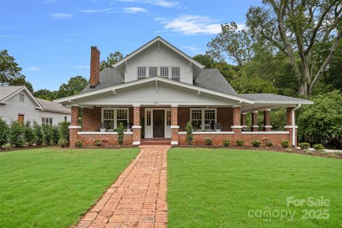 709 N Main St, Davidson, NC, 28036-9086 | Card Image