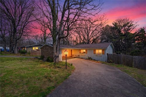 2018 N Austin Dr, Fayetteville, AR, 72703-2715 | Card Image