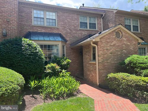 7328 Aynsley Ln, MCLEAN, VA, 22102-2931 | Card Image