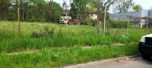 13974 Meyers Rd, Detroit, MI, 48227-3918 | Card Image