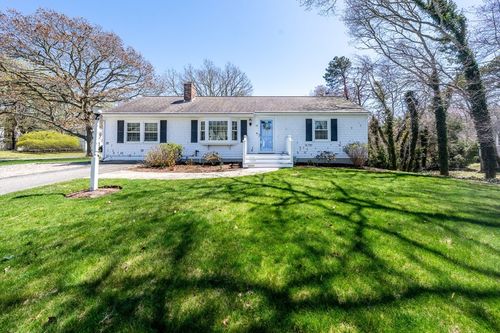 73 Swift Brook Rd, South Yarmouth, MA, 02664-4041 | Card Image