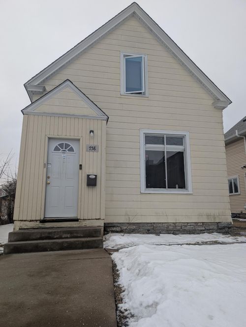 758 Jenks Avenue, Saint Paul, MN, 55106 | Card Image