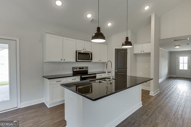 B16 - 258 Franklin Hills Dr, House other with 3 bedrooms, 2 bathrooms and 4 parking in Carnesville GA | Image 13