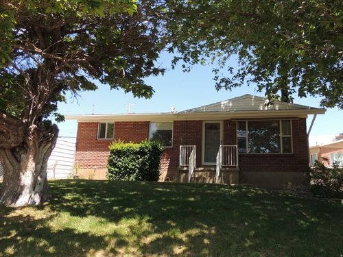 380 E 300 N, Clearfield, UT, 84015-2149 | Card Image