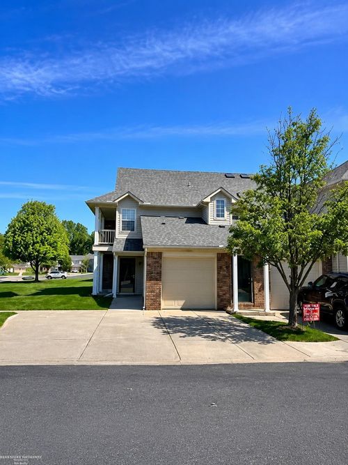 45683 Gable Dr, Macomb, MI, 48044-6605 | Card Image
