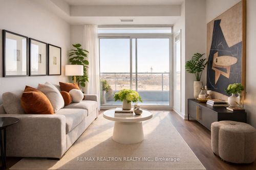 717-60 Honeycrisp Cres, Concord, ON, L4K0N5 | Card Image