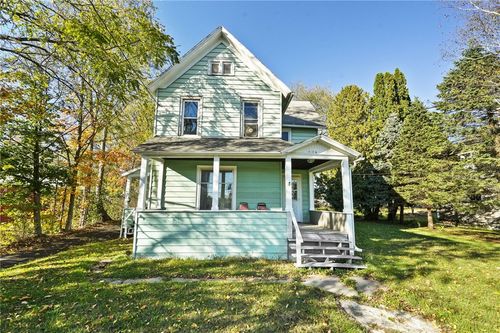 539 Broad St, Waverly, NY, 14892-1502 | Card Image