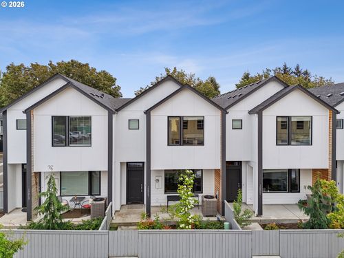 12045 Se 5th St, Vancouver, WA, 98683-5214 | Card Image